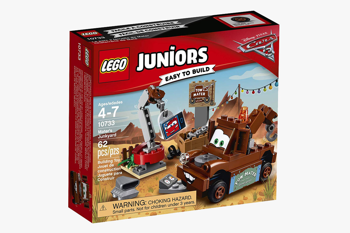 Lego Juniors Mater's Junkyard