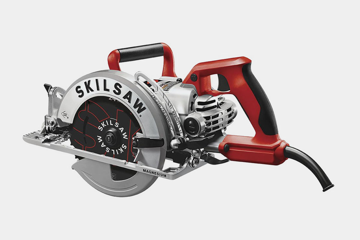 Skilsaw SPT77WML-01 Lightweight Worm Drive Circular Saw